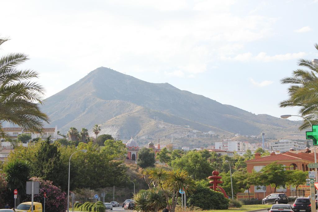 Appartement Apartamento Turistico Pueblo Evita à Benalmádena Extérieur photo